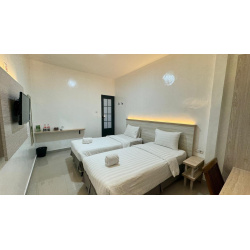 Superior Room Twin Bed 1
